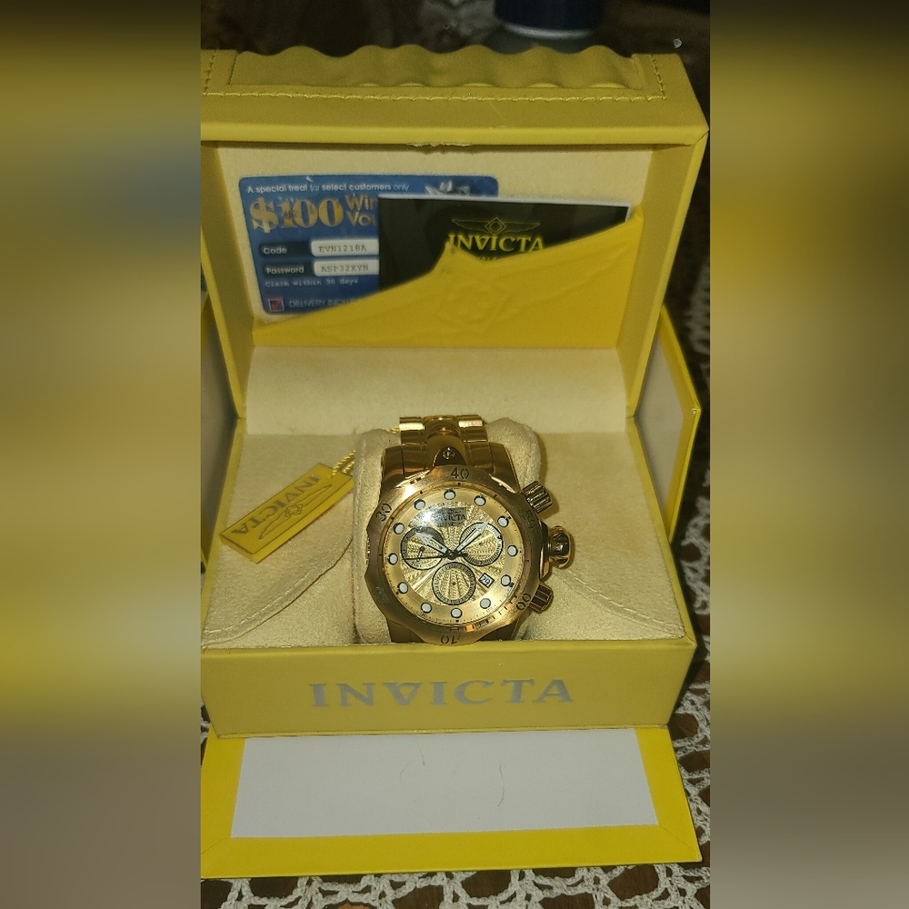 Invicta Reserve Venom Shutter Men'sWatch w/ Metal, Mother of Pearl & Oyster Dial